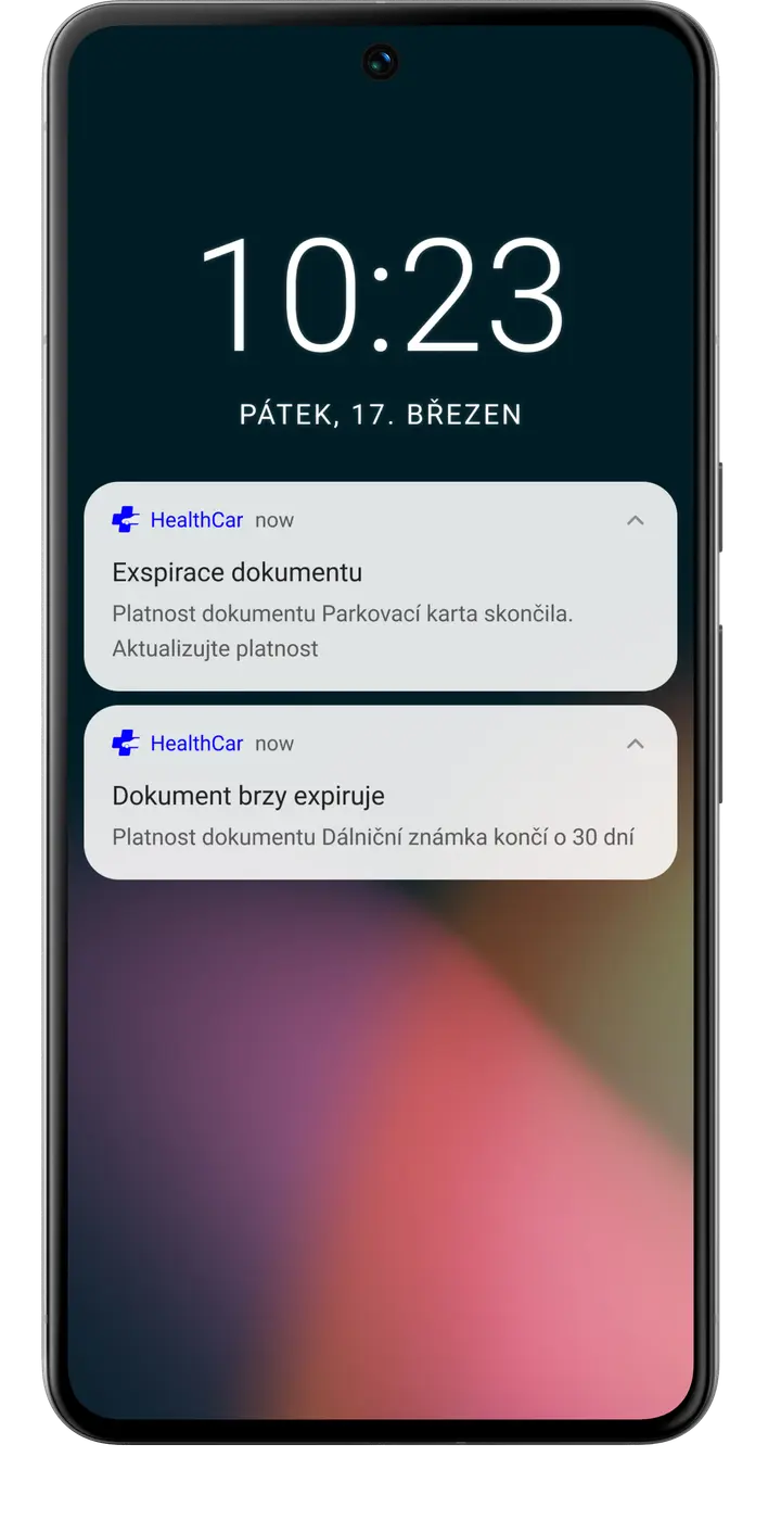 Ukázka inteligentních připomínek údržby vozidla podle data a najetých kilometrů v aplikaci